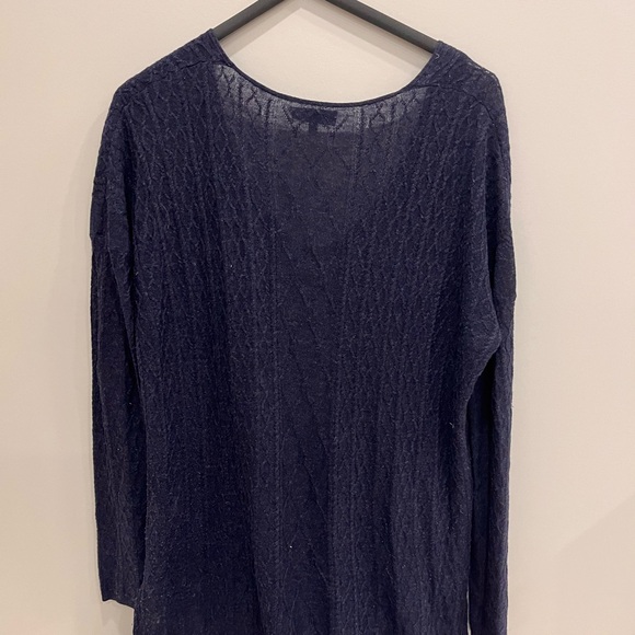 Aritzia Babaton women’s navy Vneck lightweight long sweater wool/linen blend. - Picture 3 of 6